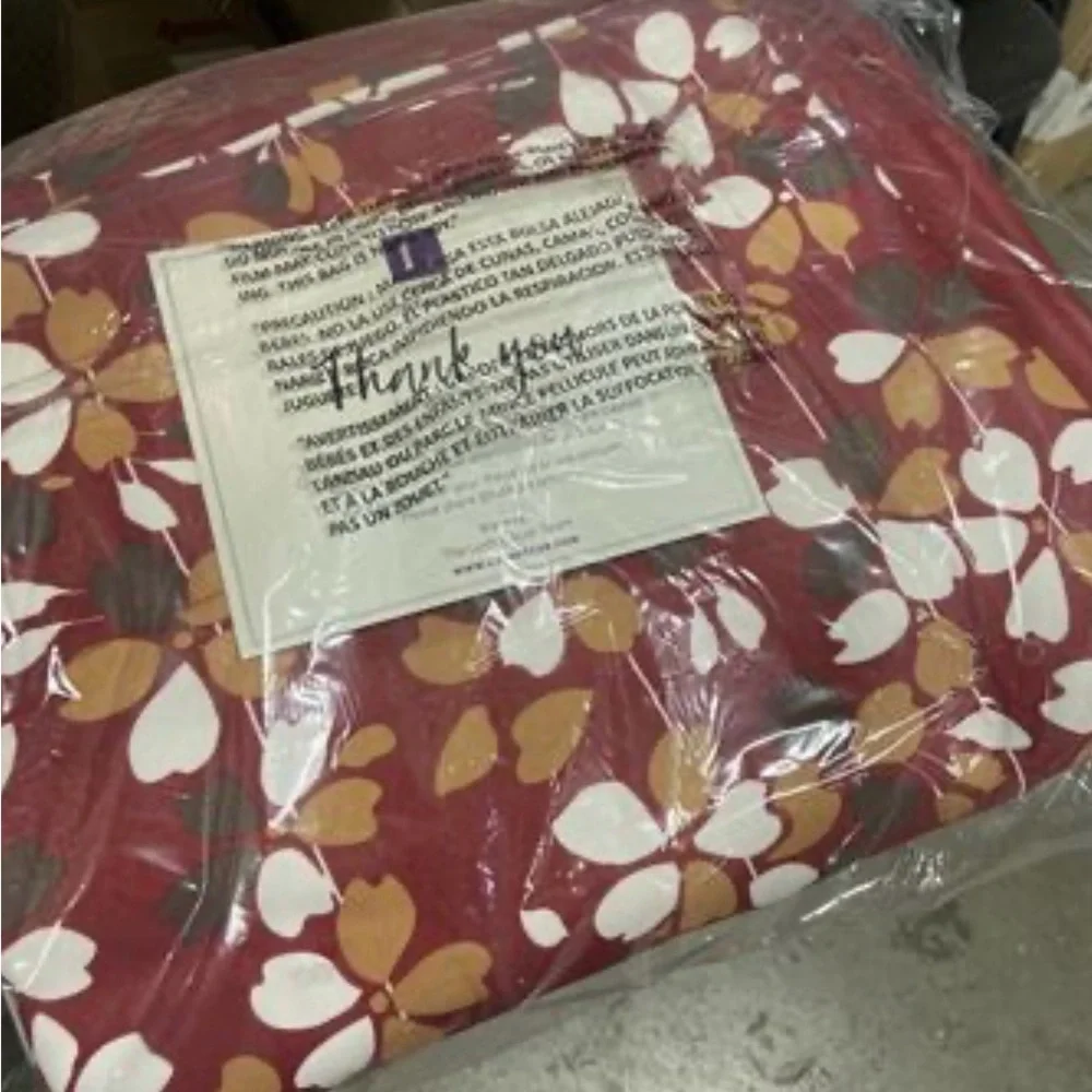 Lush Decor Weeping Flowers Room Darkening Curtain Panel Pair - Picture 6 of 9